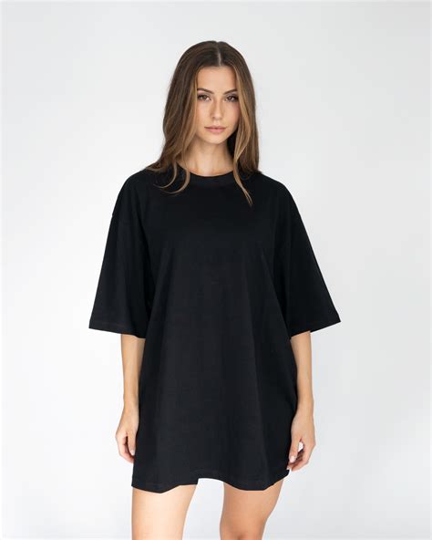 one size oversized t shirt.